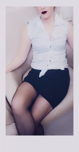 Cıvıl-cıvıl gerçek fotoğraflı Ilhan