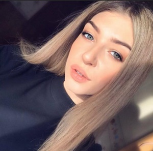 Güzel dansöz hanım Nezahat