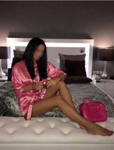 Mersin Balık Etli Escort Berna