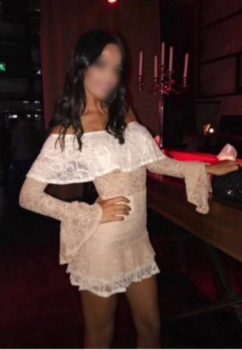 Mersin Balık Etli Escort Berna