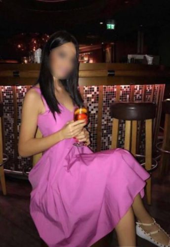 Mersin Balık Etli Escort Berna