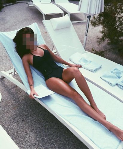 Samimi ön sevişme yapan eskort Gülfidan