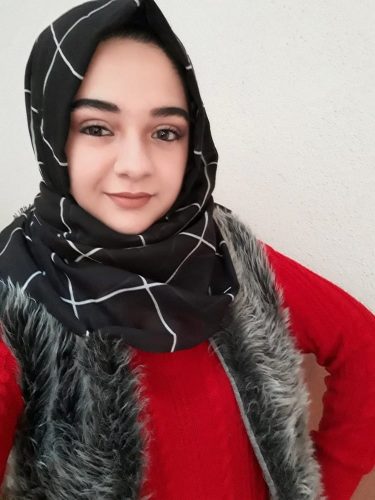 Şımarık otelde buluşan kız Beria