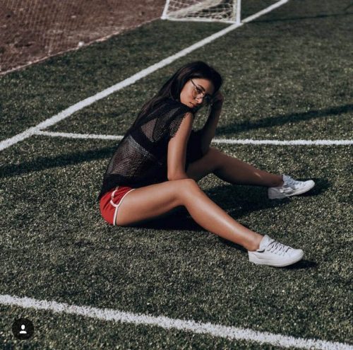 VİP evinde buluşan hatun Azize